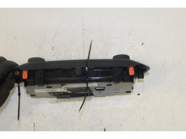 Блок управления климат-контролем    Jeep Renegade