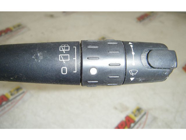 Ручка стеклоочистителей 00006239H5 Citroen Xantia