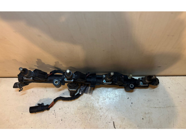 Vstřikovač 06L906031A, 06K133681A Skoda Octavia Mk3 (5E) CHHB