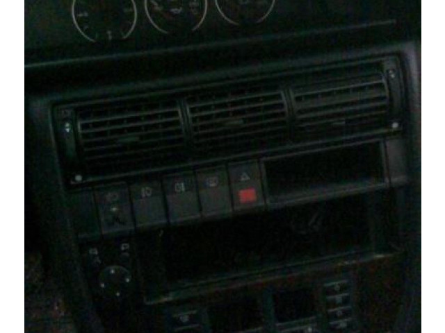 Зеркало электрическое Audi A6 S6 C4 4A 1994 - 1997 года