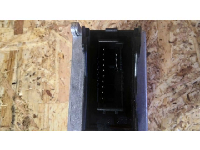 Блок подушек безопасности 0285001046, 9130243   Volvo 940