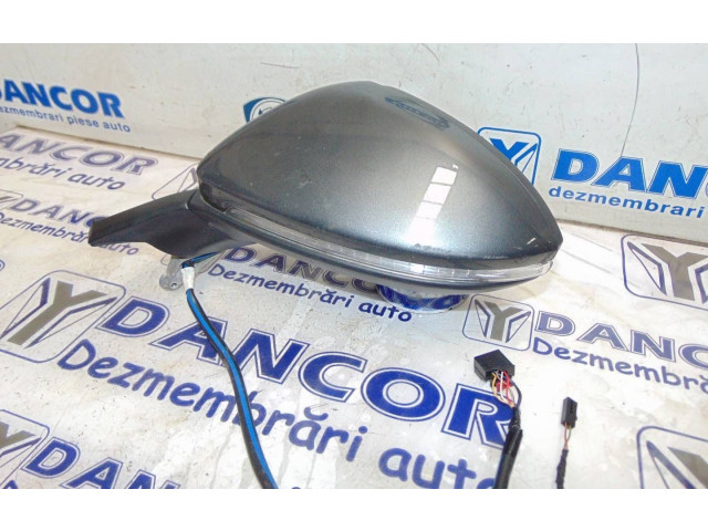 Зеркало электрическое Volkswagen Golf VII 2013 - 2019 года