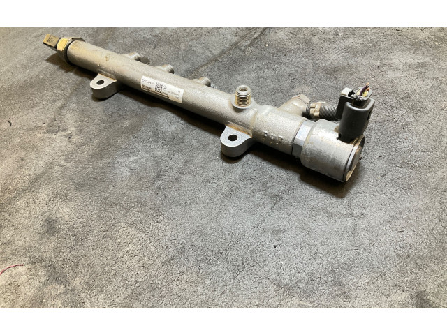 Vstřikovací lišta A6510700495, R9144Z240A Mercedes-Benz CLS C218 X218