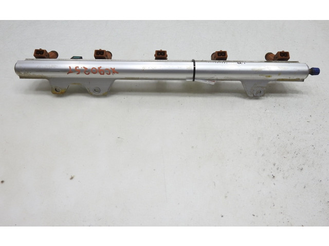 Магистральная трубка топлива