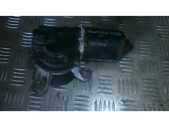 Моторчик дворников 1592001910, mr192796 Mitsubishi Galant