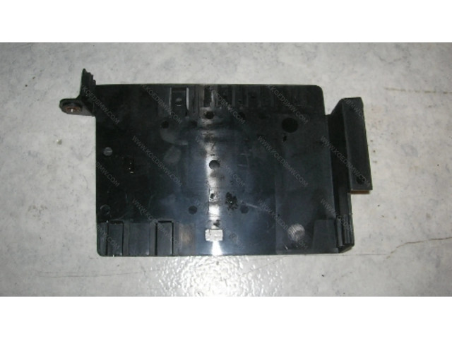 Pojistková skříňka 12901747172 BMW 5 E34 1992