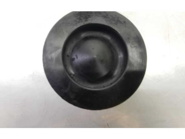  Поршень с шатуном  03L107065J, 03L107065J  Volkswagen Golf VI  