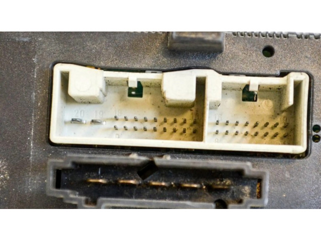 Блок управления климат-контролем 1K0820047DP Volkswagen Touran I