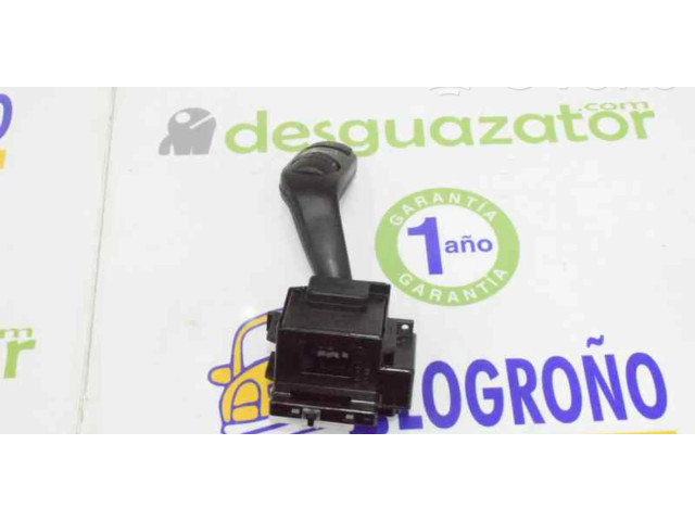 Ручка стеклоочистителей 1383689, 6C1T17A553AA   Ford Transit