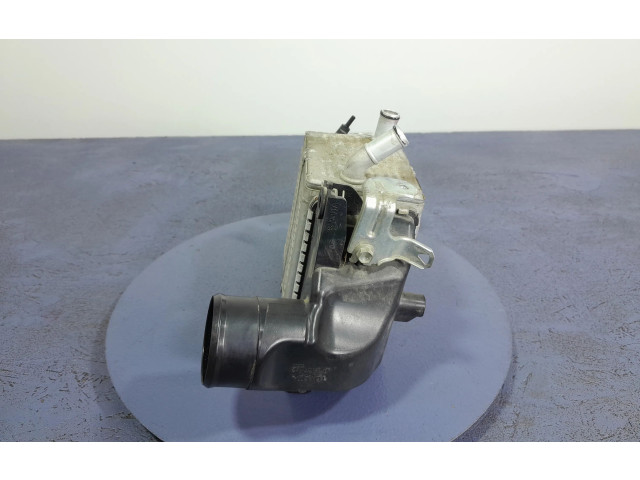 Интеркулер 127000-1282, 127000-1282 Lexus IS III XE30