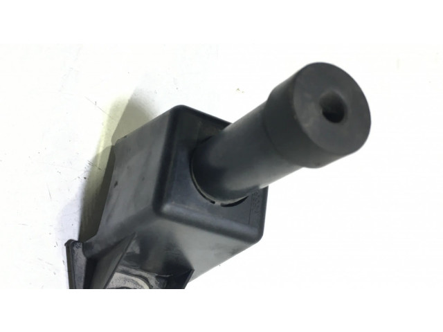 Опорная ножка капота двигателя