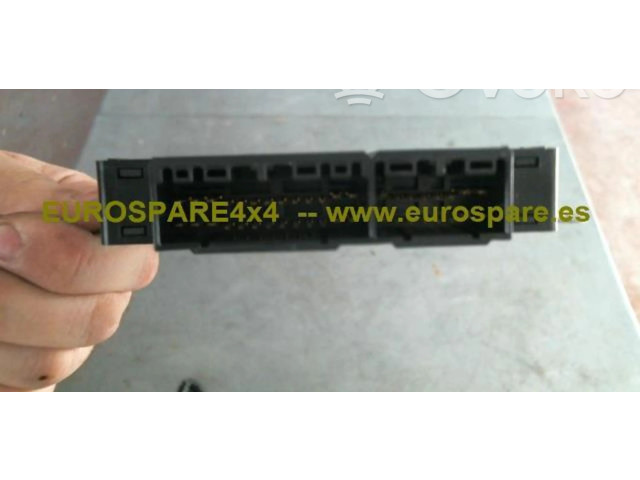 Блок предохранителей MR569613   Mitsubishi Montero    