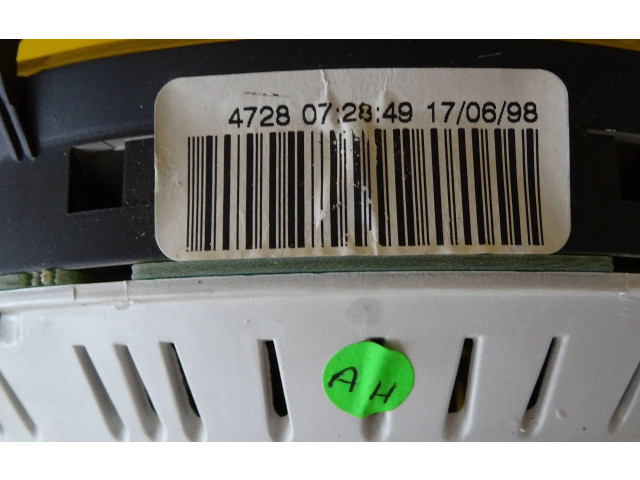 Панель приборов 1C0919800J   Volkswagen New Beetle       