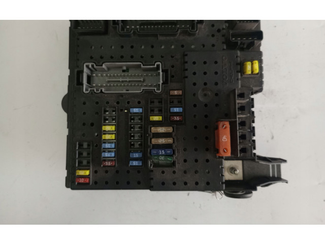 Блок предохранителей 30728512, 30728512 Volvo XC90