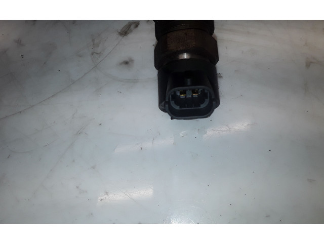 Vstřikovač 0445110119   Alfa Romeo 166  pro naftový motor 2.4  