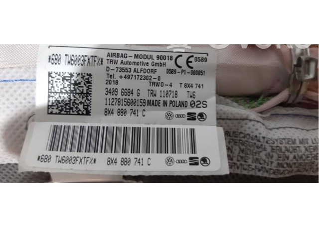 Боковая подушка безопасности 8X4880741C Audi A1