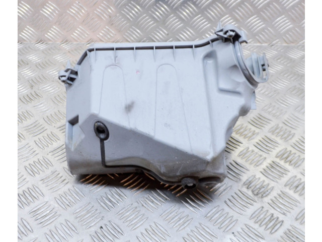 Блок предохранителей 8K2907355C Audi A5 8T 8F