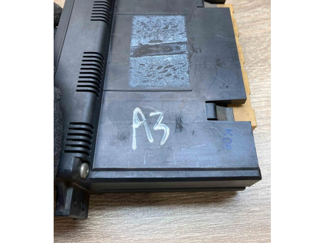 Блок управления климат-контролем AudiA38LClima Audi A3 S3 8L