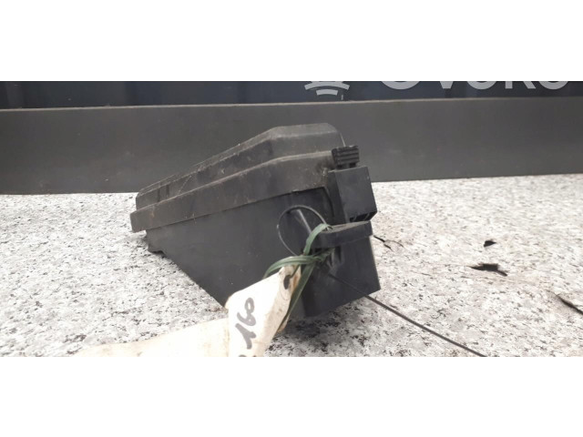 Блок предохранителей  yqe103720   Rover 25    