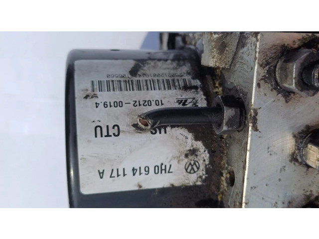 Jednotka ABS 7H0614117A, 7H0907379S   Volkswagen Transporter - Caravelle T5 2009