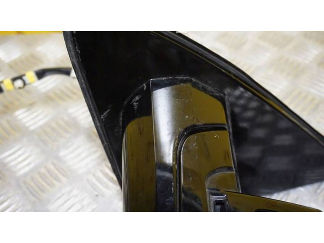 Зеркало электрическое GMC Yukon - года