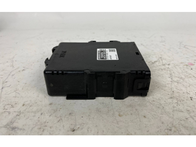 Блок управления коробкой передач 8953528010, 0791004800   Toyota Mirai