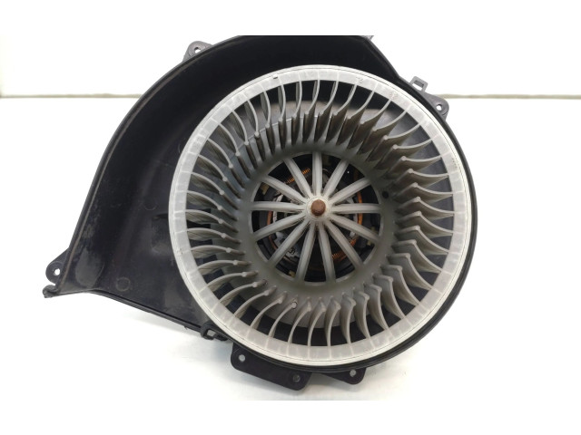 Вентилятор печки    6R1819015, 6Q1819015G   Skoda Fabia Mk3 (NJ)