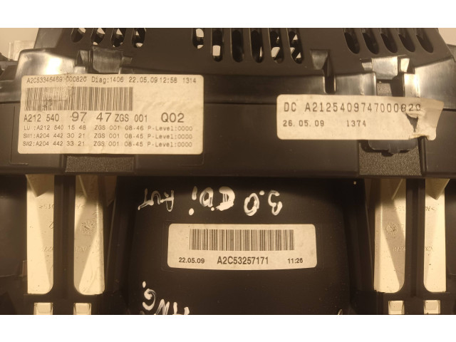 Přístrojová deska Mercedes-Benz E C207 W207 2010 A2125409747, A2125409747000820