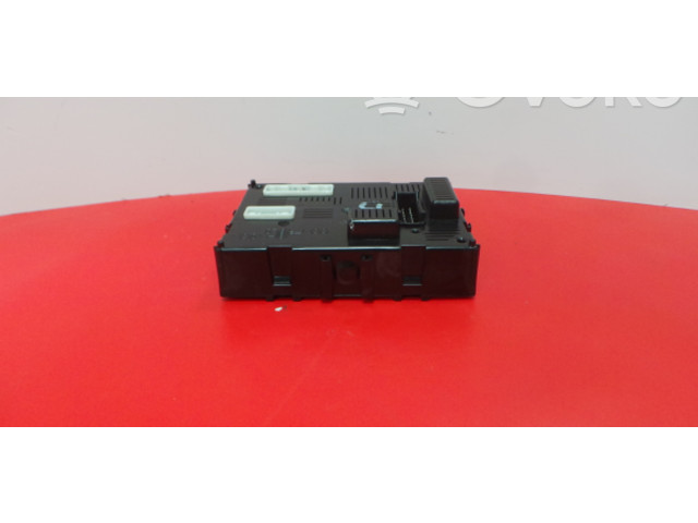 Блок комфорта 8200343733, 21677736-5G Renault Clio III