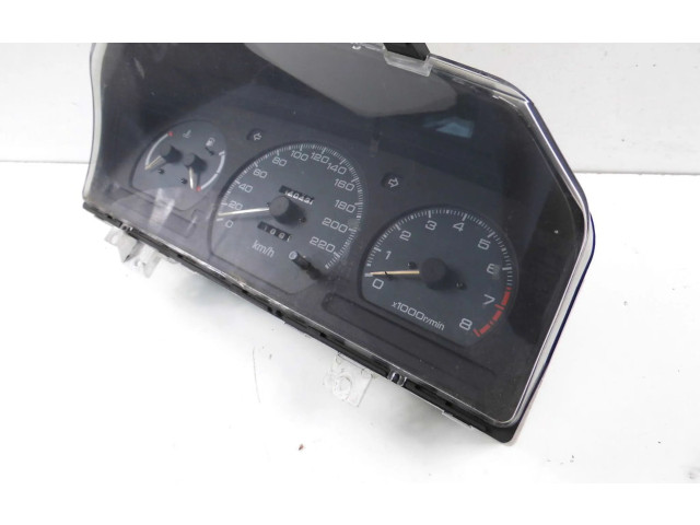 Спидометр (приборный щиток) MR147197, MR147197 Mitsubishi Space Wagon