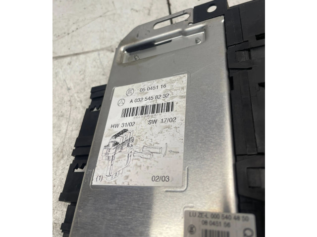 Pojistková skříňka A0325458232, 05045116 Mercede-Benz S W220 2004