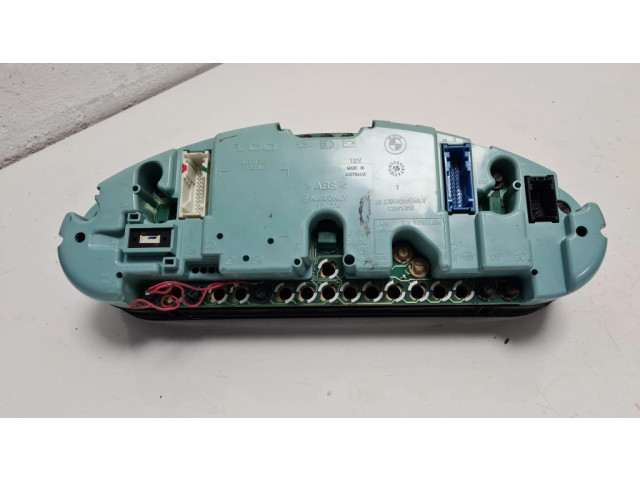 Přístrojová deska BMW 3 E36 1997 62118371552, 110008645003A