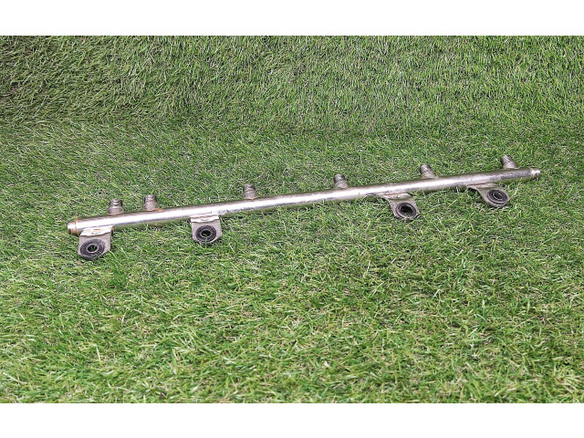 Vstřikovací lišta 0213 BMW 3 F30 F35 F31 pro benzínový motor 3.0 AMERIKA