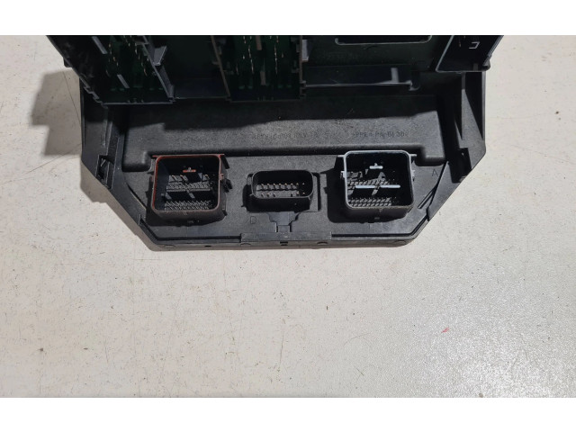 Блок предохранителей 68089320AD   Jeep Grand Cherokee    