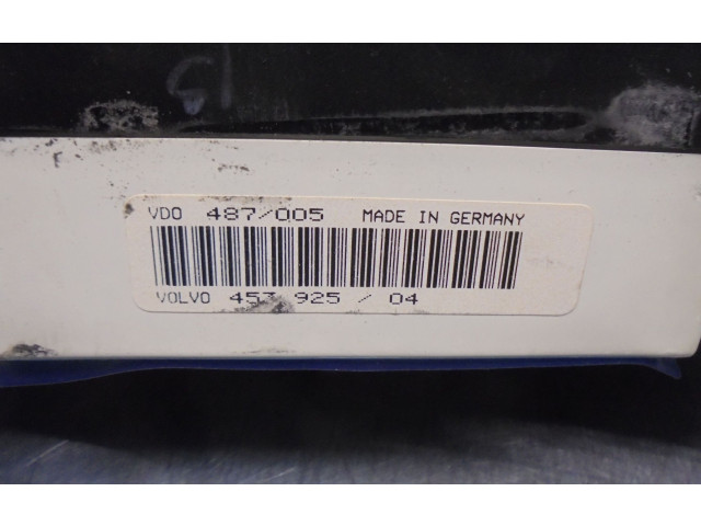 Панель приборов 45392504, 487005 Volvo 440