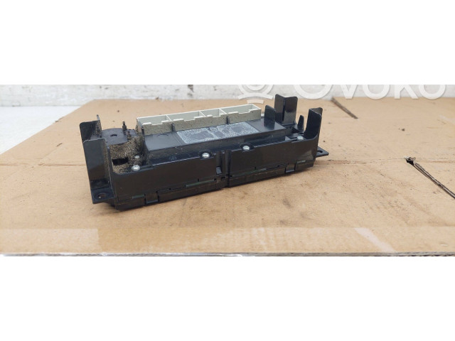 Блок управления климат-контролем    Skoda Octavia Mk1 (1U)