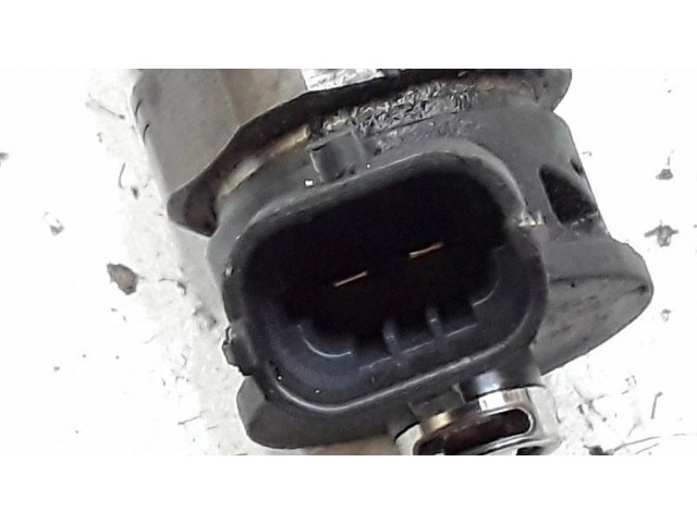 Форсунка 0445110652    Dacia Sandero для дизельного двигателя  1.5