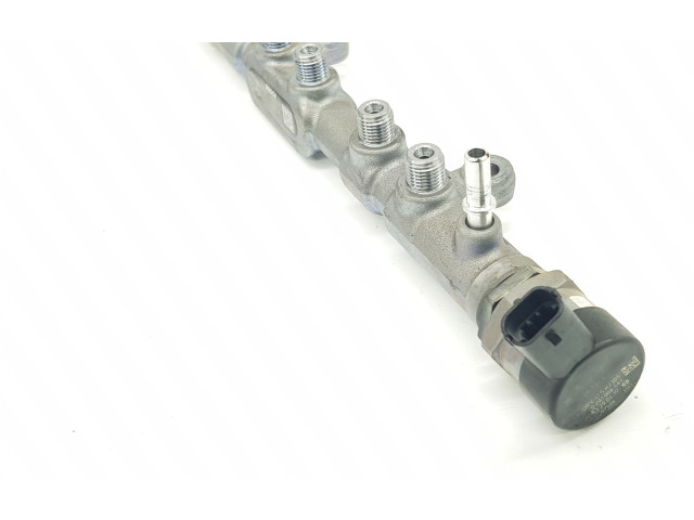 Топливная рампа G4D39D280AA, AJ813370 Jaguar XE