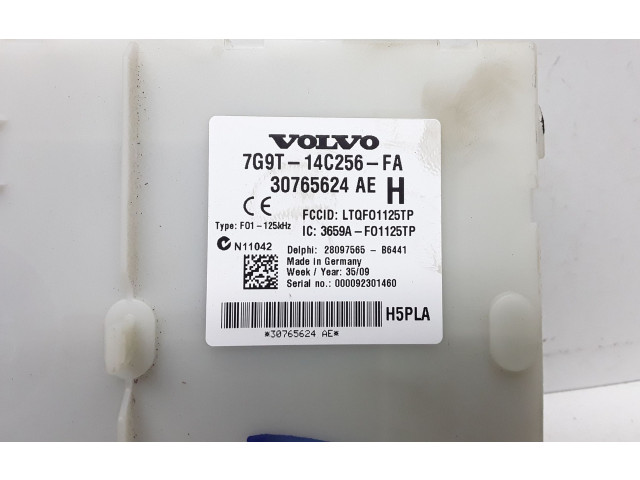 Pojistková skříňka 30765624, 7G9T14C256FA Volvo XC60 2010