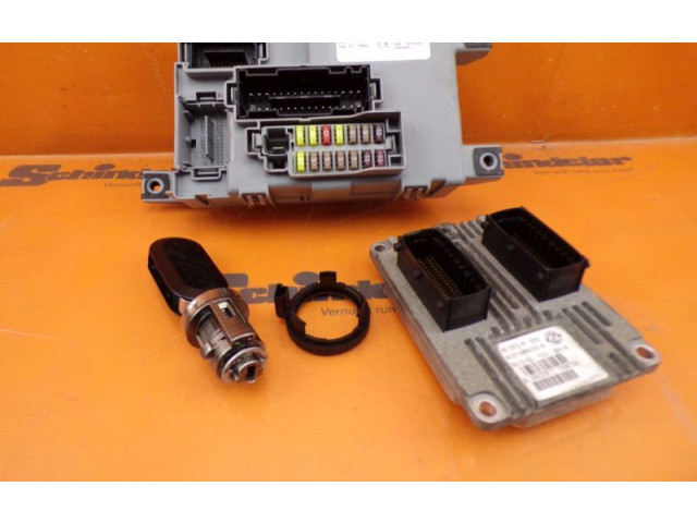 Блок управления двигателя 51847326, 00518263170   Fiat Punto (199)