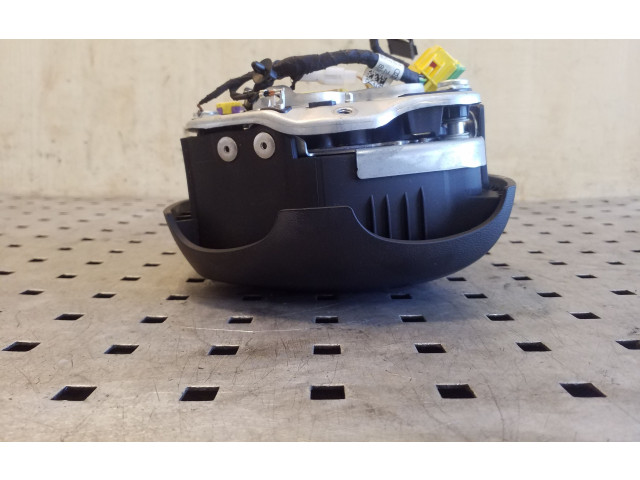 Подушка безопасности водителя 8R0880201A Audi Q5 SQ5