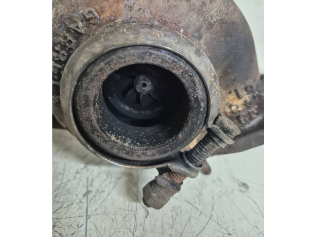 Pojistková skříňka Турбина    Volvo V50 2010