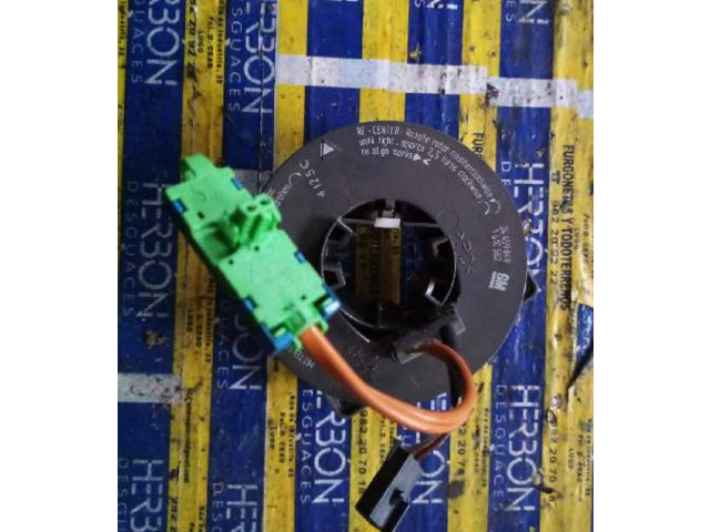 Подрулевой шлейф SRS 24459849   Opel Meriva A