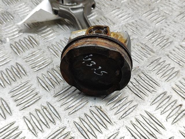 Píst 8662616, 9488343 BMW 2 F44 pro benzínový motor 2.0 B48 A20 A