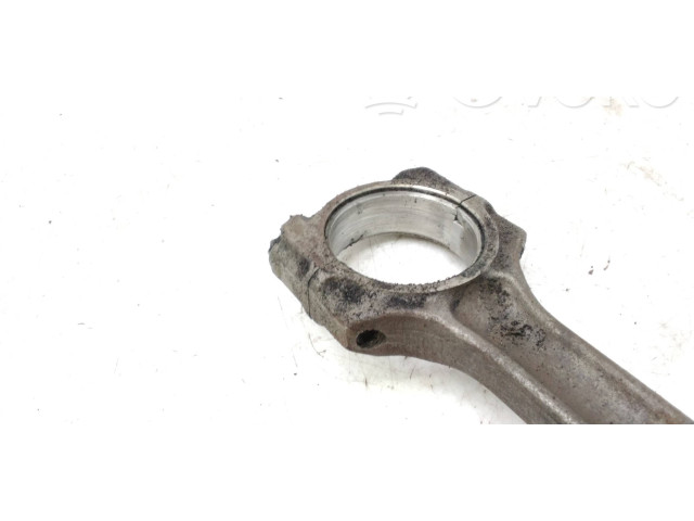 Поршень с шатуном 4HX Citroen C5