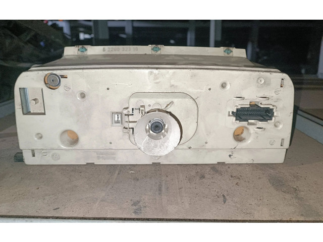 Панель приборов 5220032310   Volkswagen PASSAT B3       