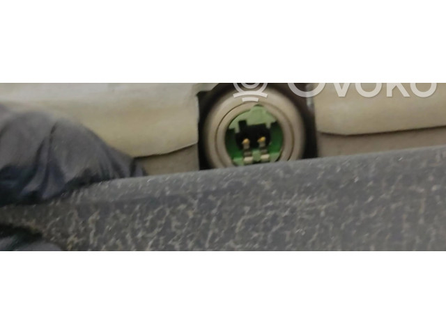 Подушка безопасности двери 8200057780B Renault Clio II