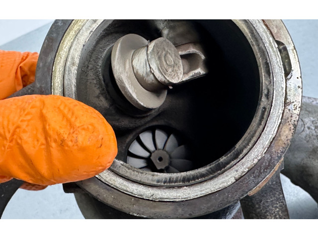  Турбина Skoda Octavia Mk3 (5E)  04E145725DF, 04E145725DF         