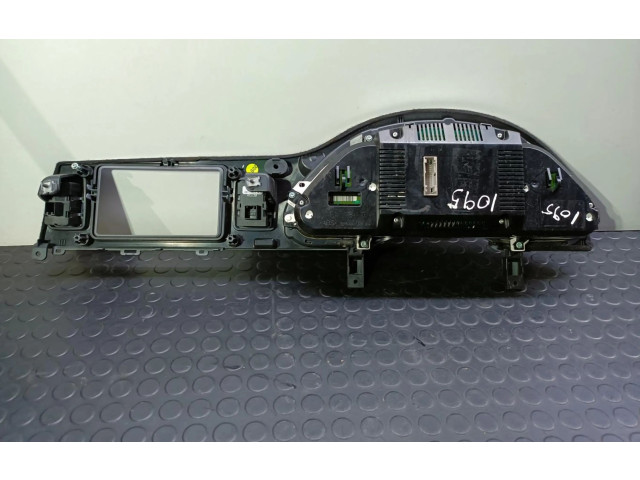 Přístrojová deska Audi Q7 4L 5550007301