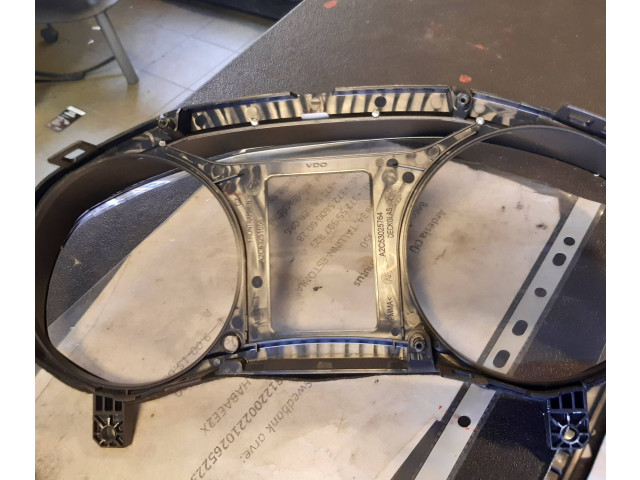 Панель приборов a2c53025764 Skoda Octavia Mk2 (1Z)